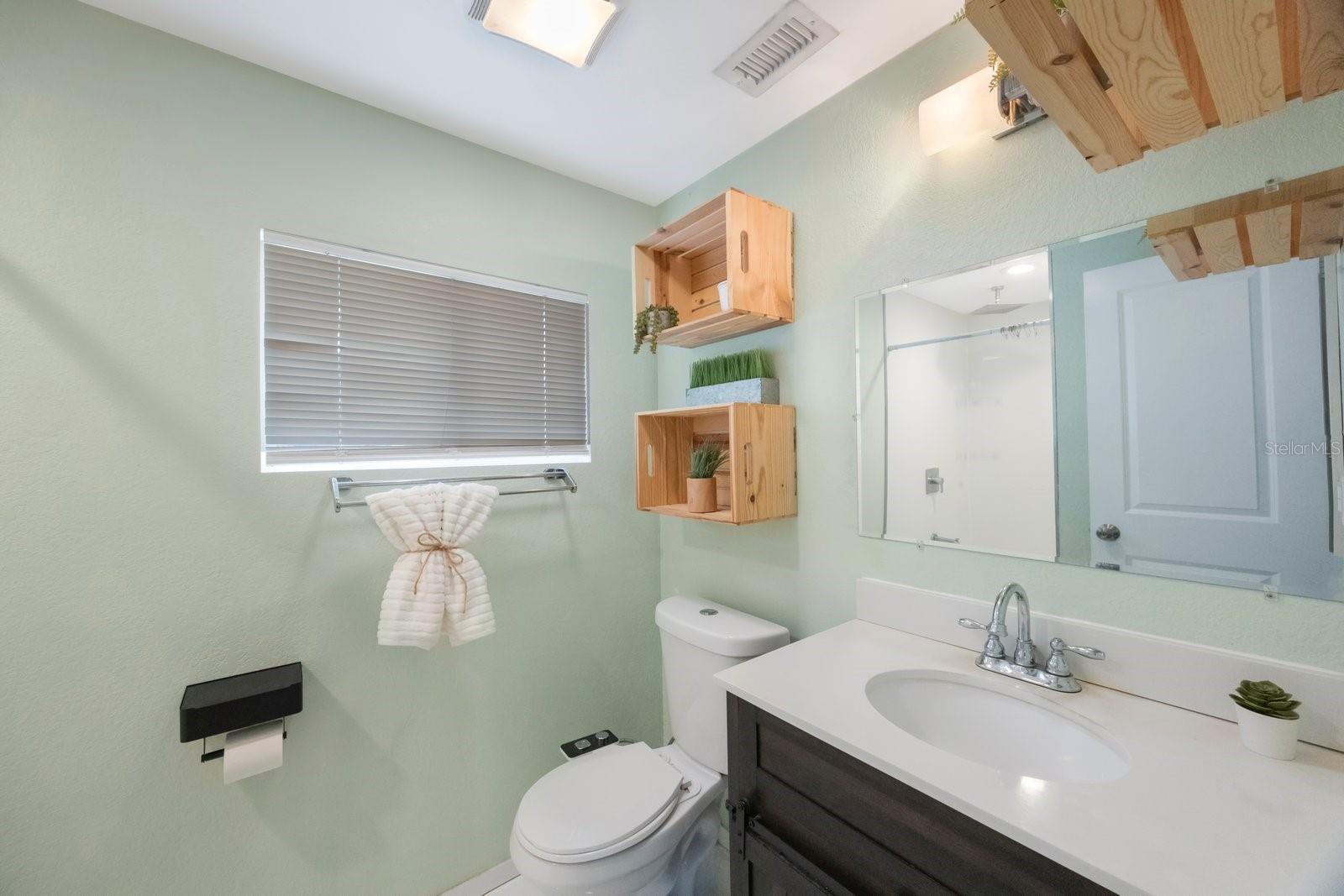 Image 23 of 42 For 6704 70th Avenue N