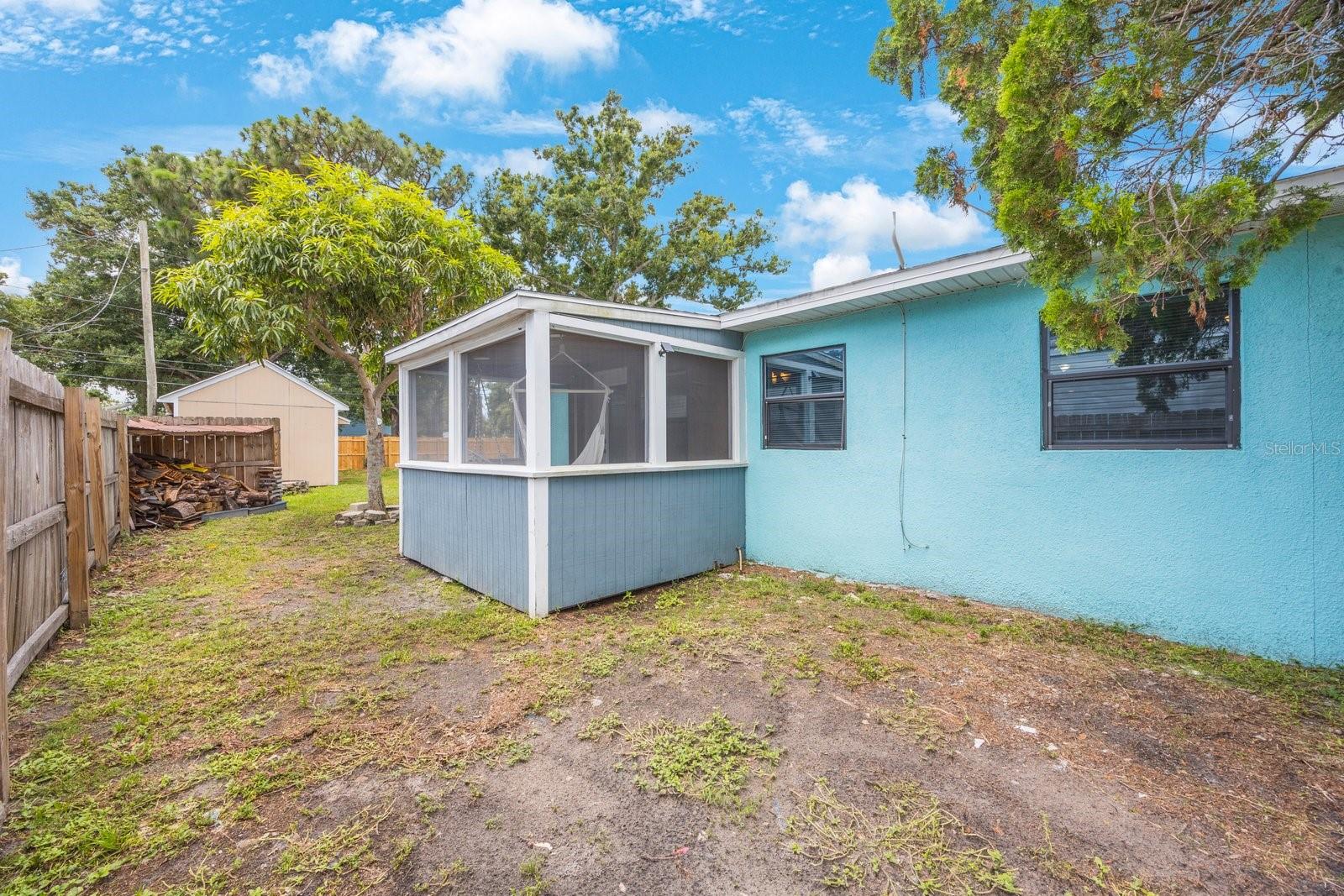 Image 30 of 42 For 6704 70th Avenue N