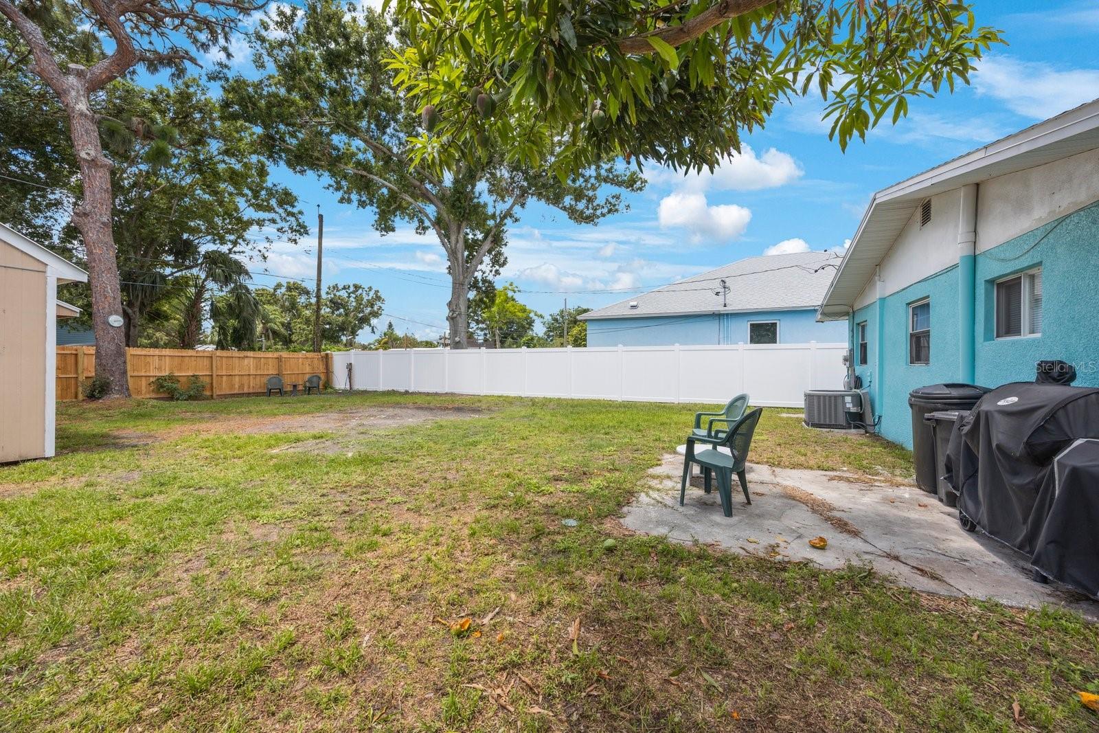 Image 31 of 42 For 6704 70th Avenue N