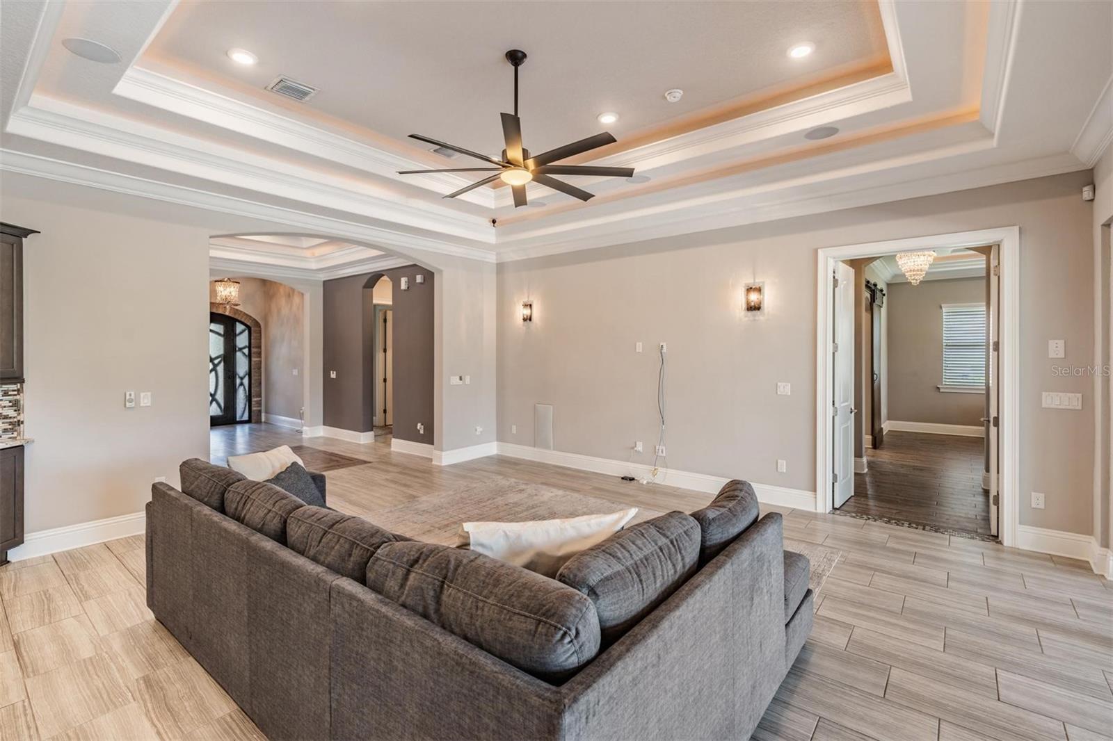 Image 17 of 88 For 7162 Graybrook Drive