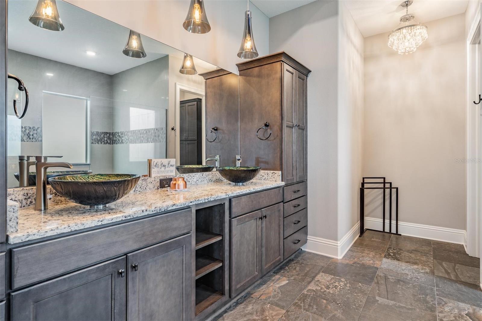 Image 30 of 88 For 7162 Graybrook Drive