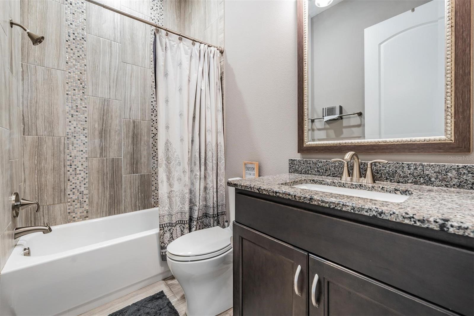 Image 36 of 88 For 7162 Graybrook Drive