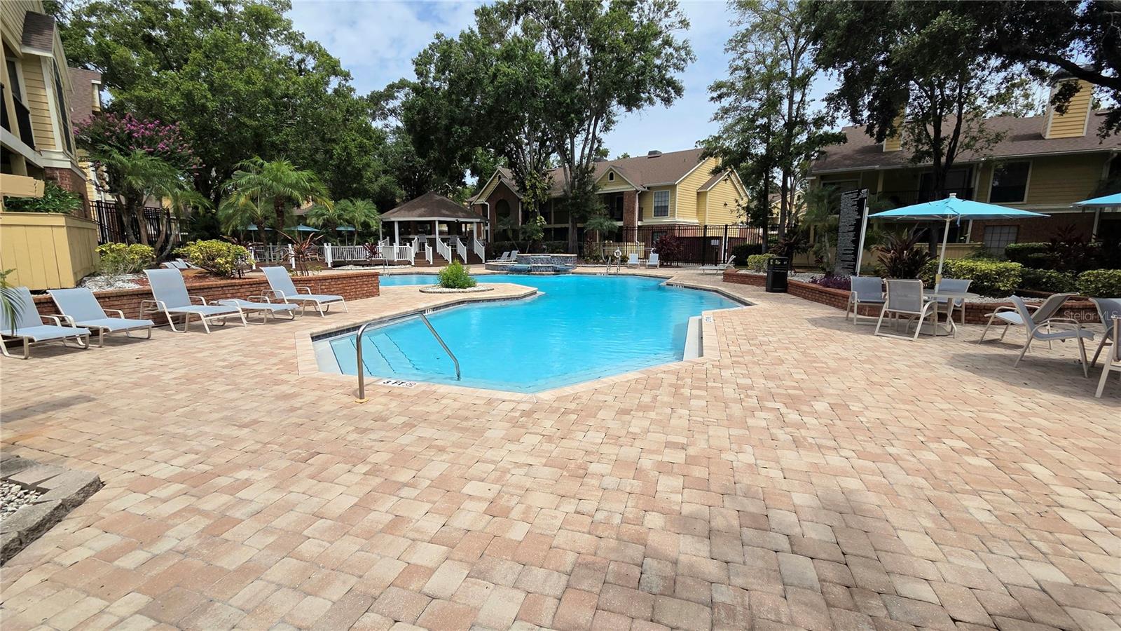 Image 27 of 33 For 8630 Mallard Reserve Drive 105