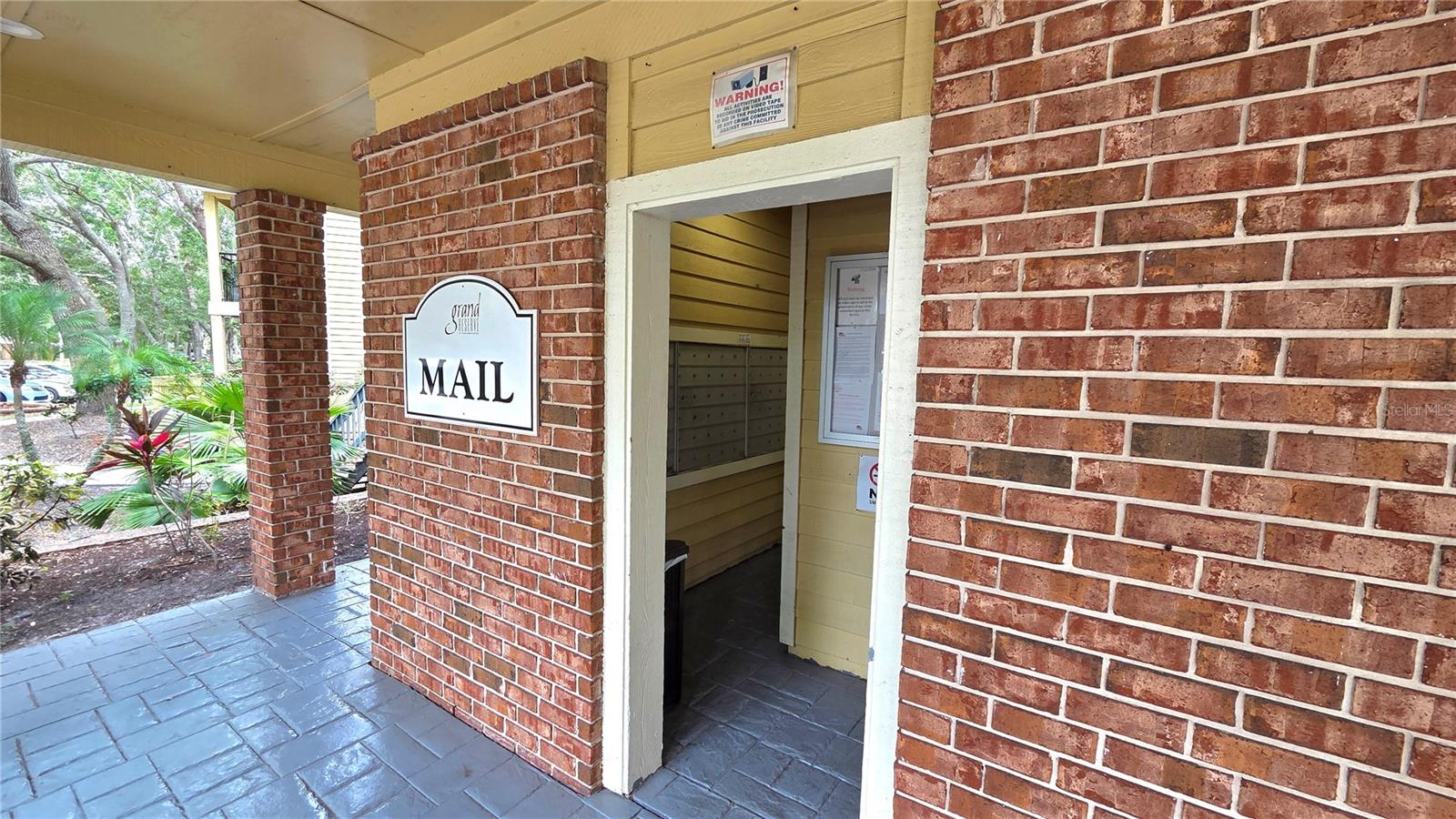 Image 31 of 33 For 8630 Mallard Reserve Drive 105