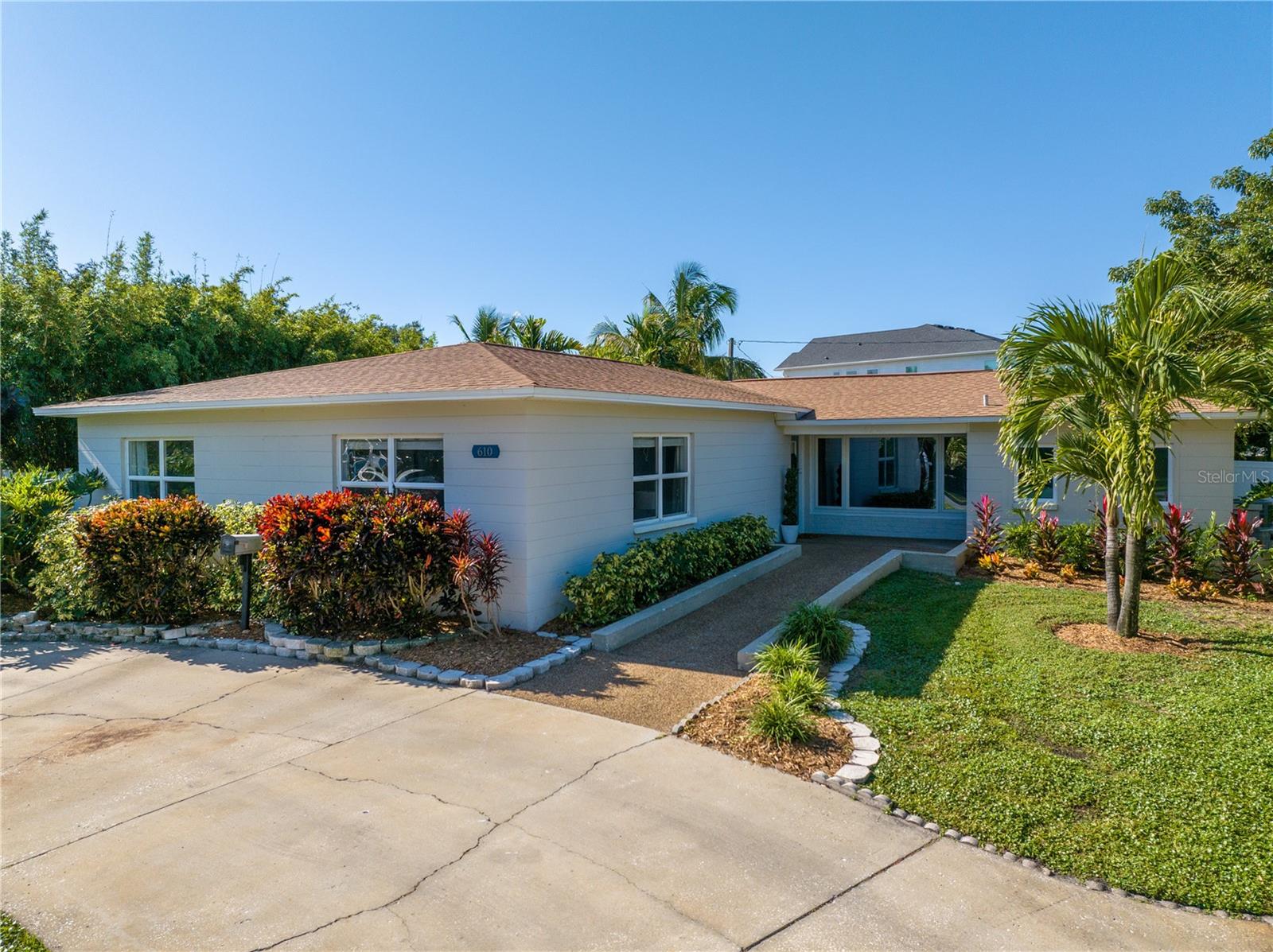 Details for 610 Cordova Boulevard Ne, ST PETERSBURG, FL 33704