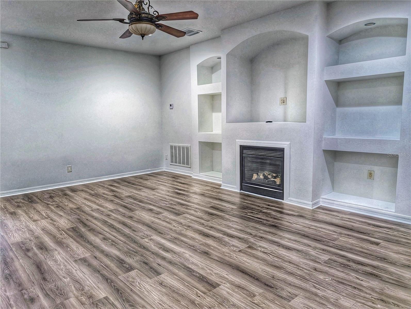 Image 10 of 64 For 29916 Cedar Waxwing Drive