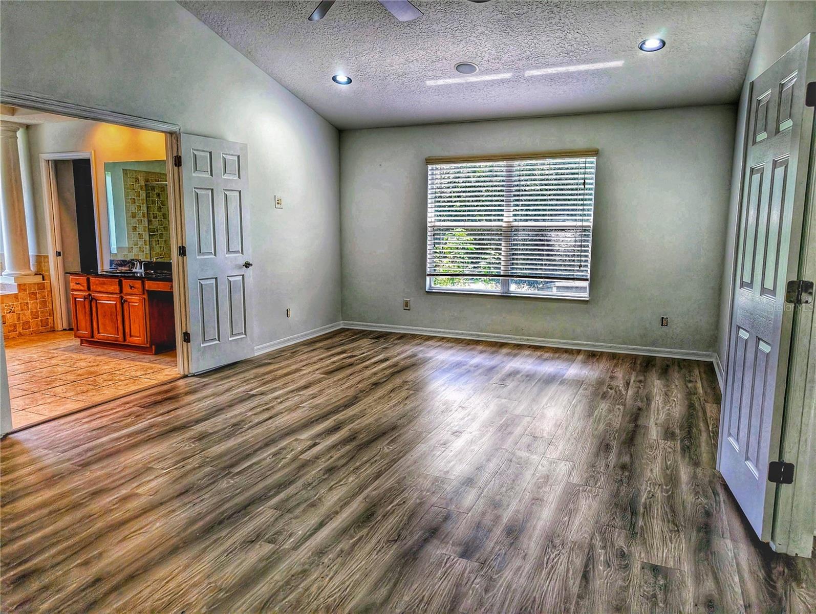 Image 14 of 64 For 29916 Cedar Waxwing Drive