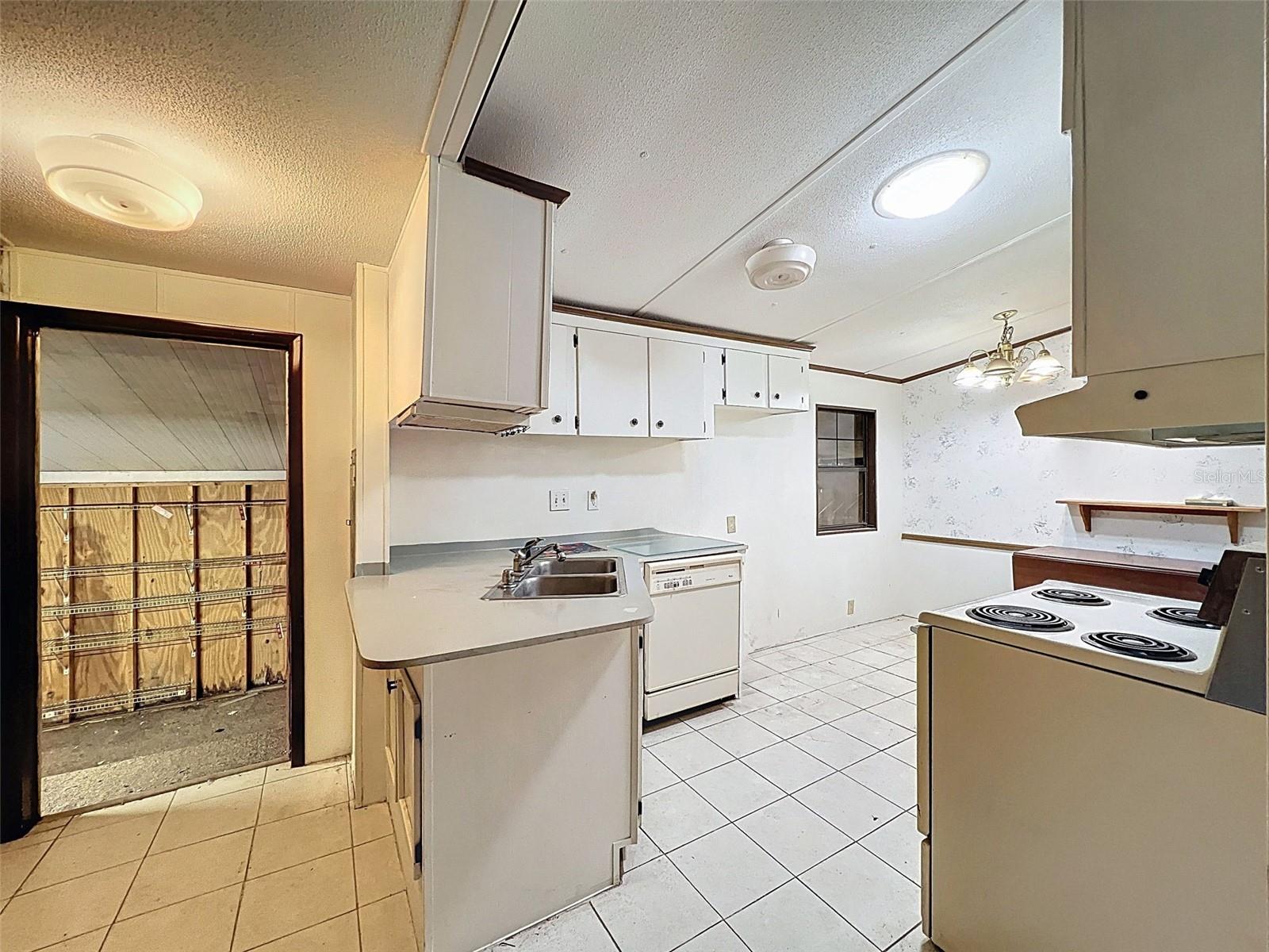 Image 16 of 43 For 9910 Jerome Drive