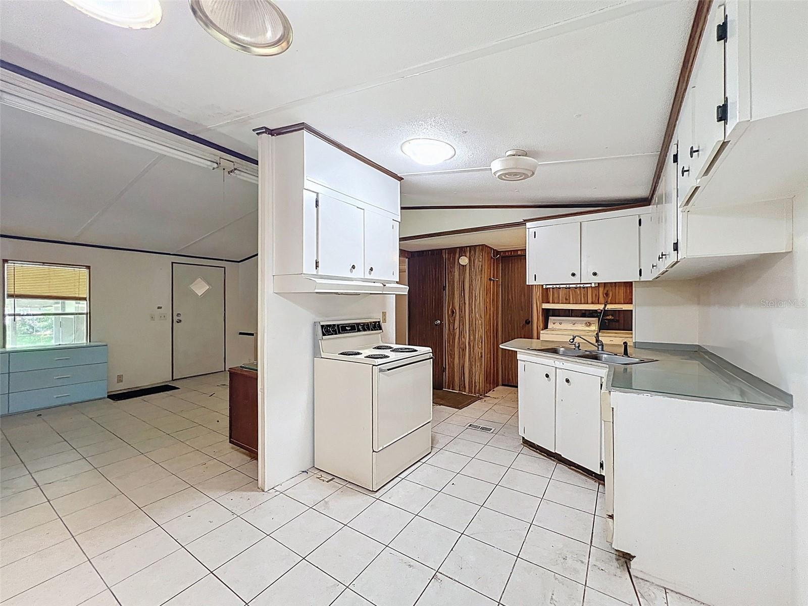 Image 38 of 43 For 9910 Jerome Drive
