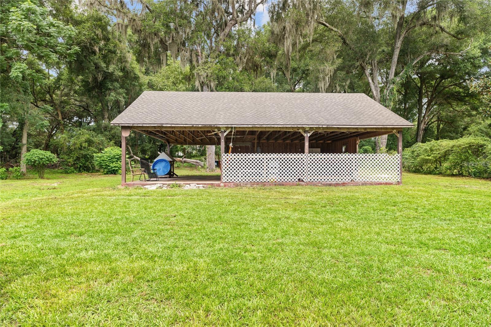 Image 21 of 27 For 11317 Fort King Road