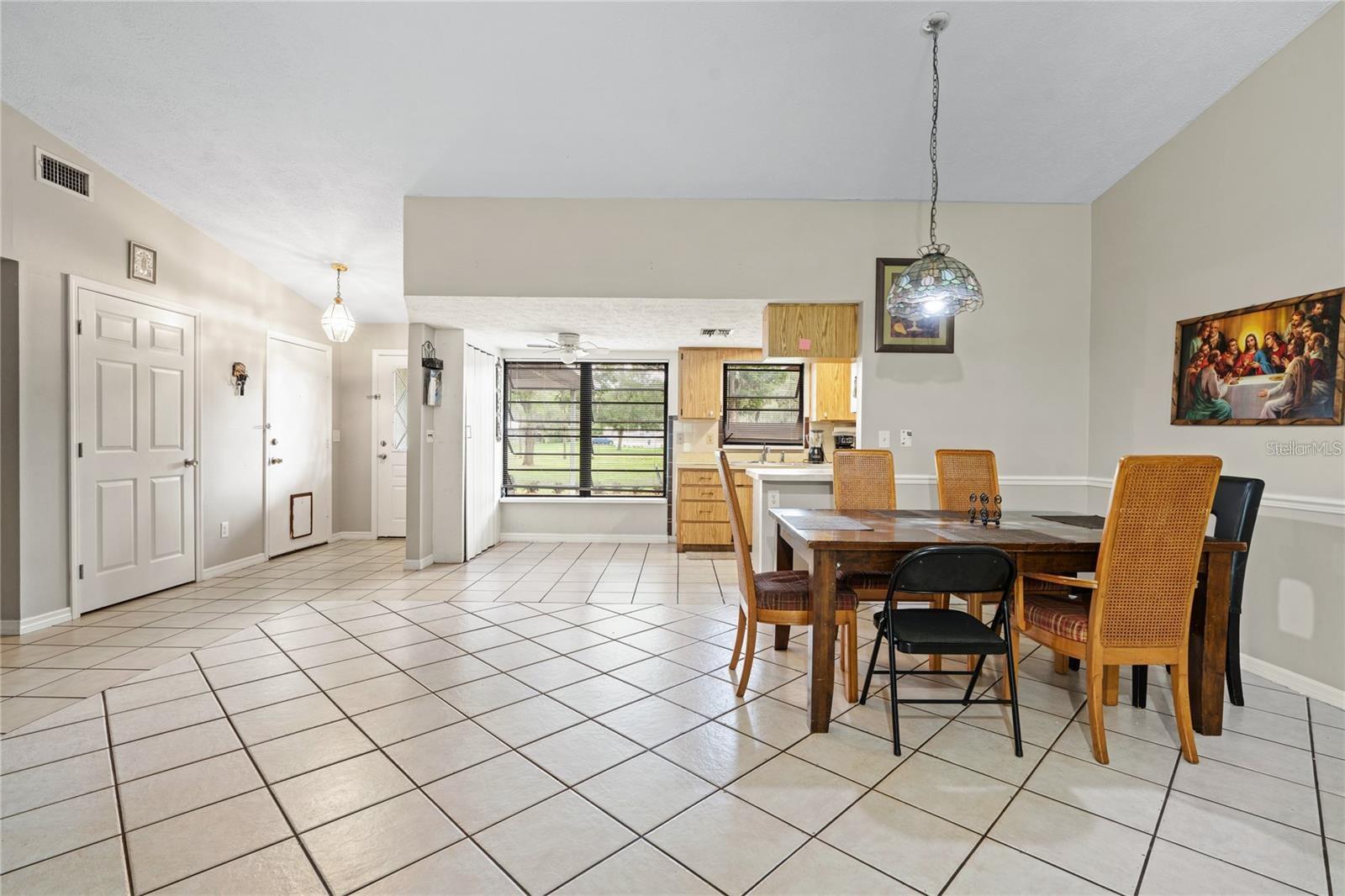 Image 9 of 27 For 11317 Fort King Road