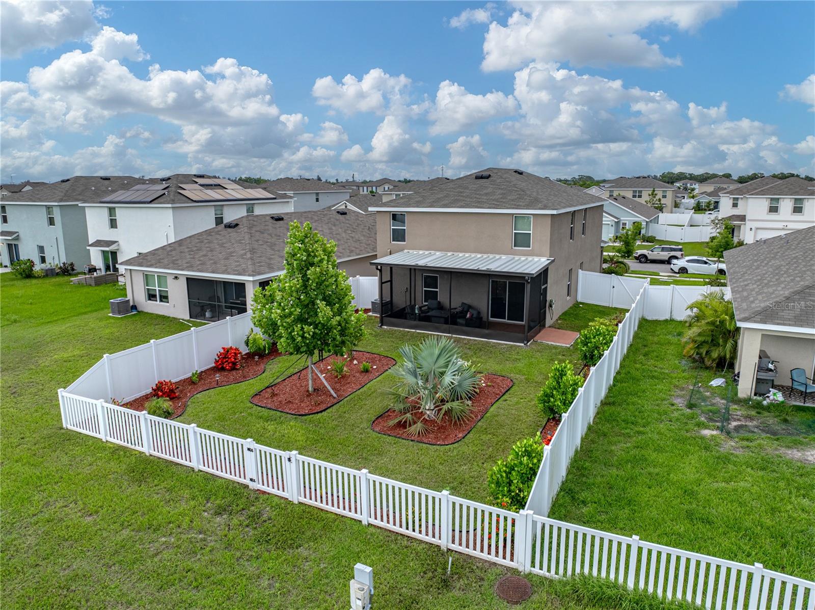 Image 67 of 92 For 636 Olive Conch Street