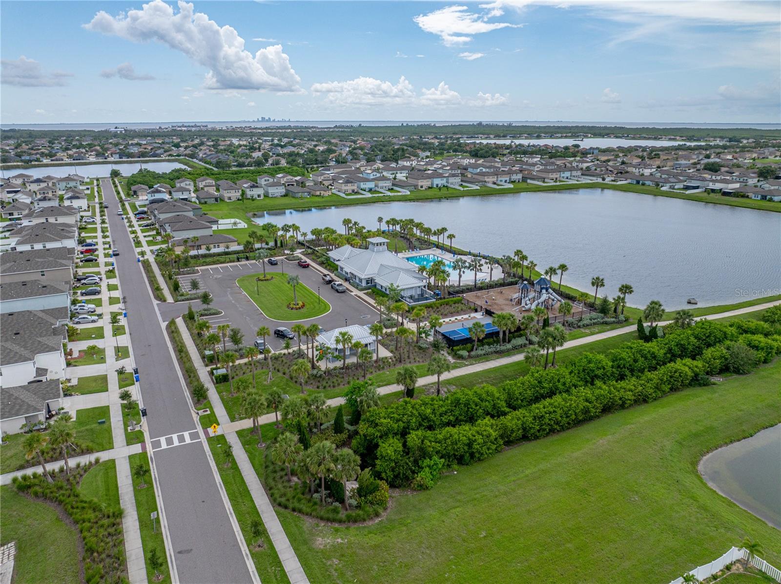 Image 87 of 92 For 636 Olive Conch Street
