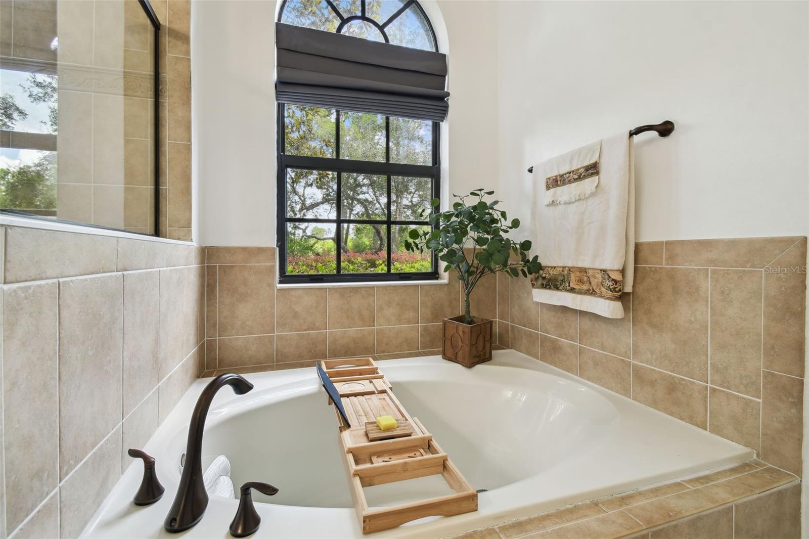 Image 18 of 63 For 13503 Gopher Pond Court