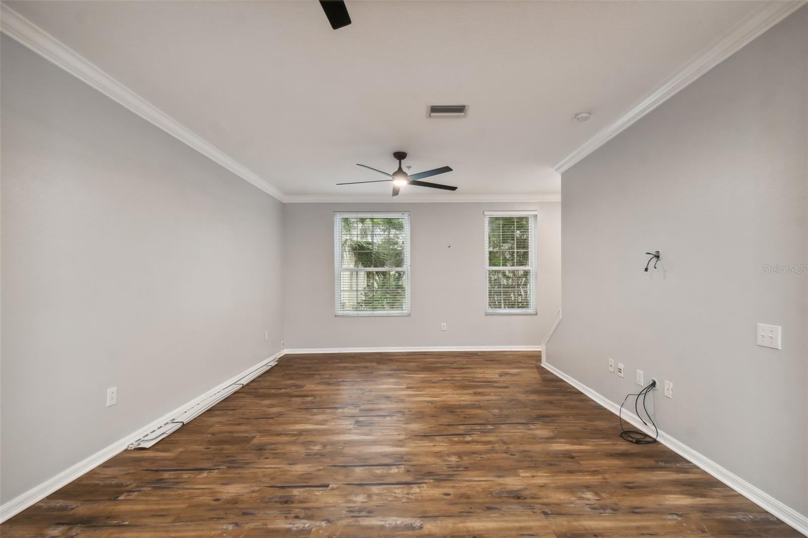 Image 11 of 46 For 3183 Bayshore Oaks Drive