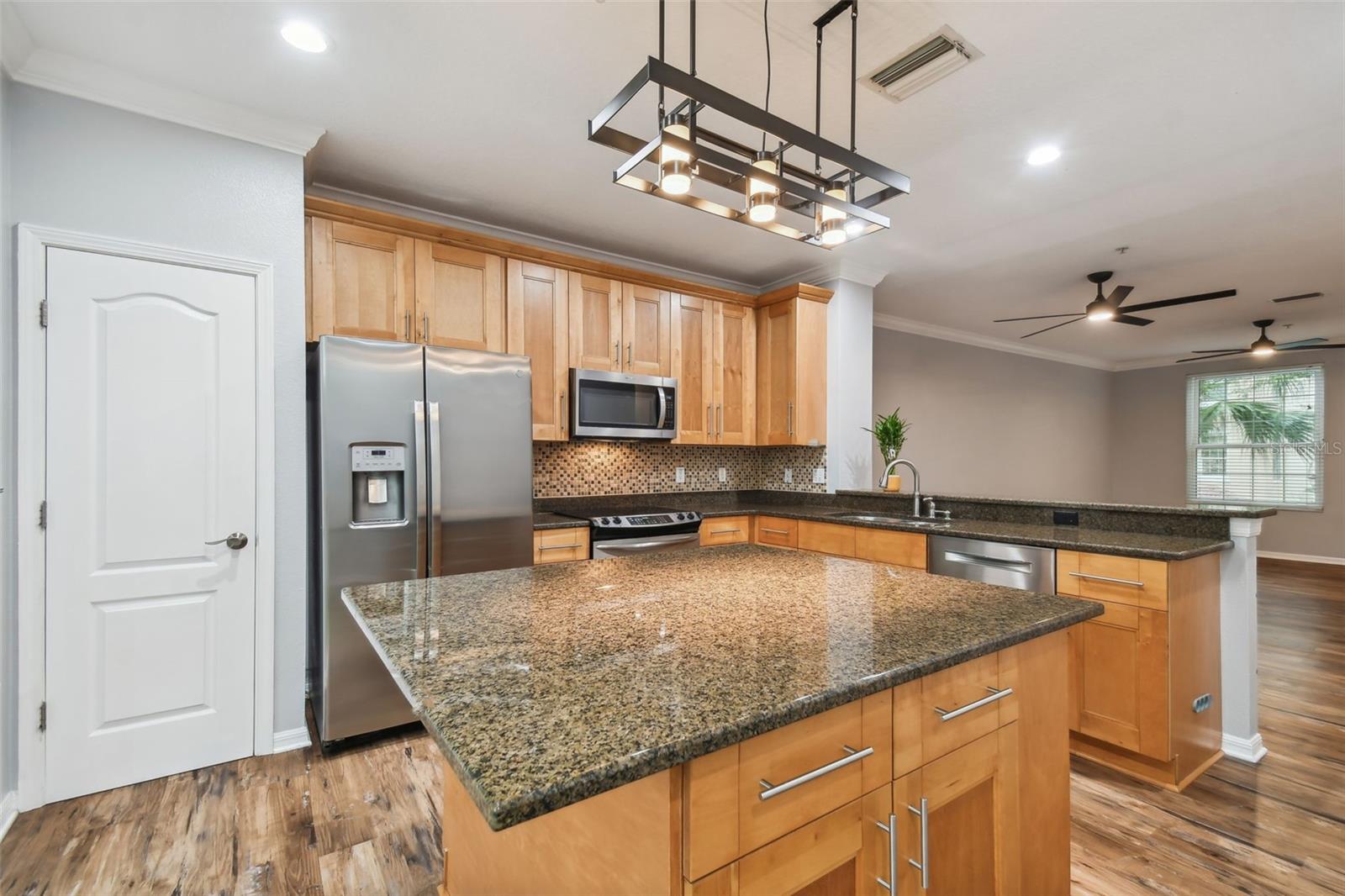 Image 15 of 46 For 3183 Bayshore Oaks Drive