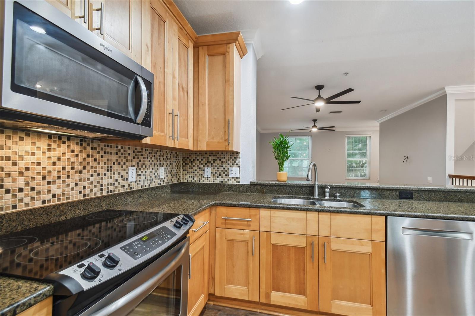 Image 17 of 46 For 3183 Bayshore Oaks Drive