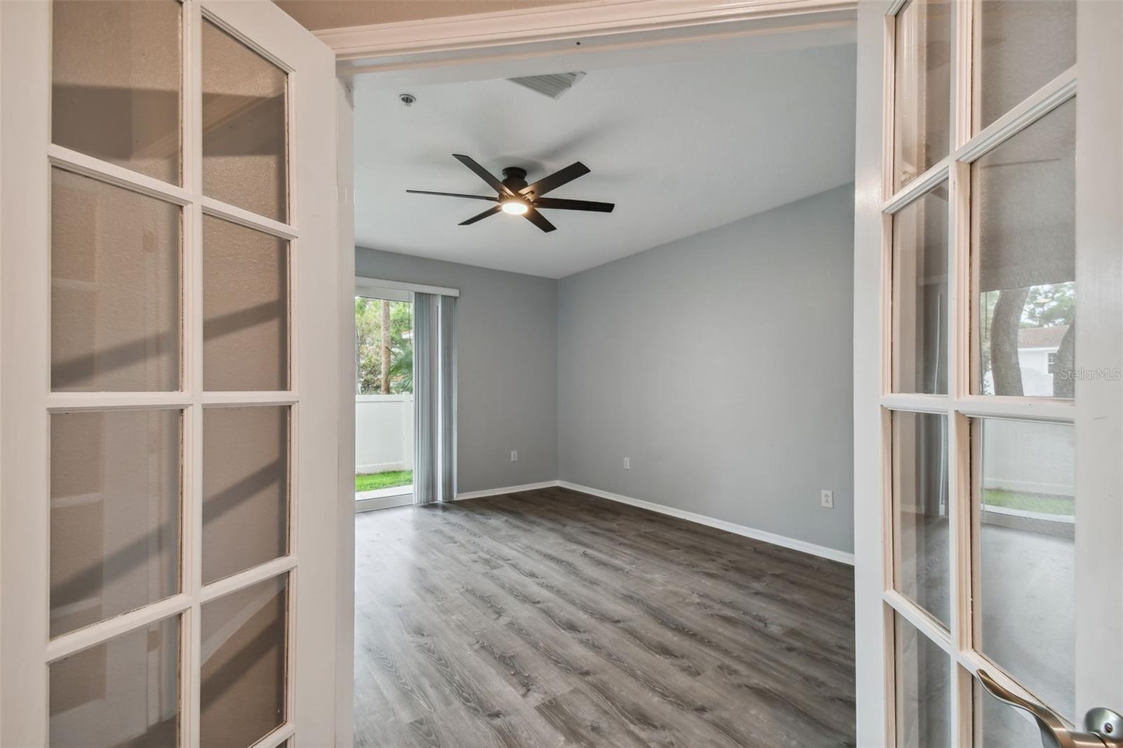 Image 6 of 46 For 3183 Bayshore Oaks Drive