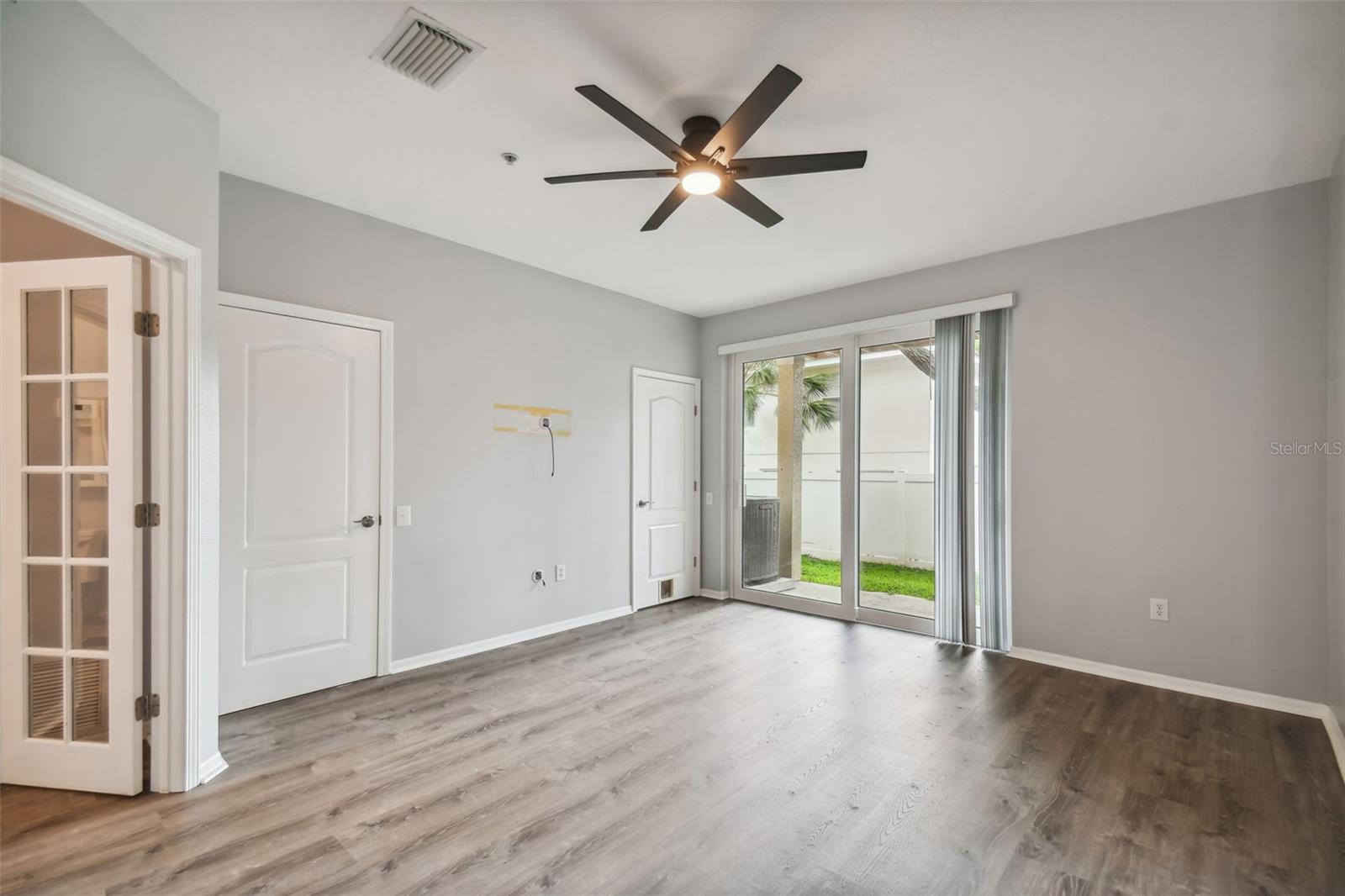 Image 7 of 46 For 3183 Bayshore Oaks Drive