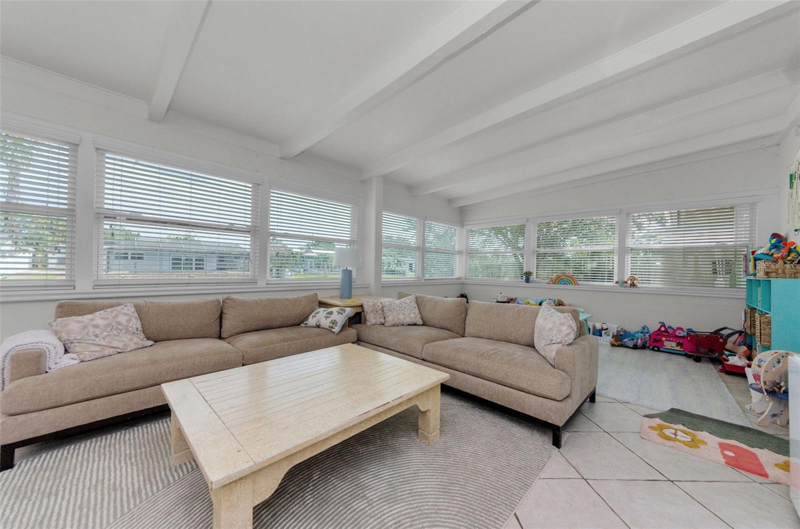 Image 14 of 39 For 201 78th Avenue N