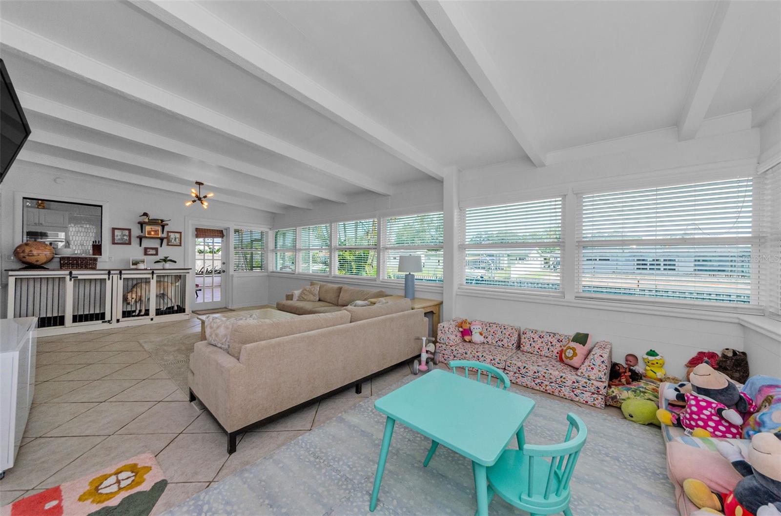 Image 15 of 39 For 201 78th Avenue N