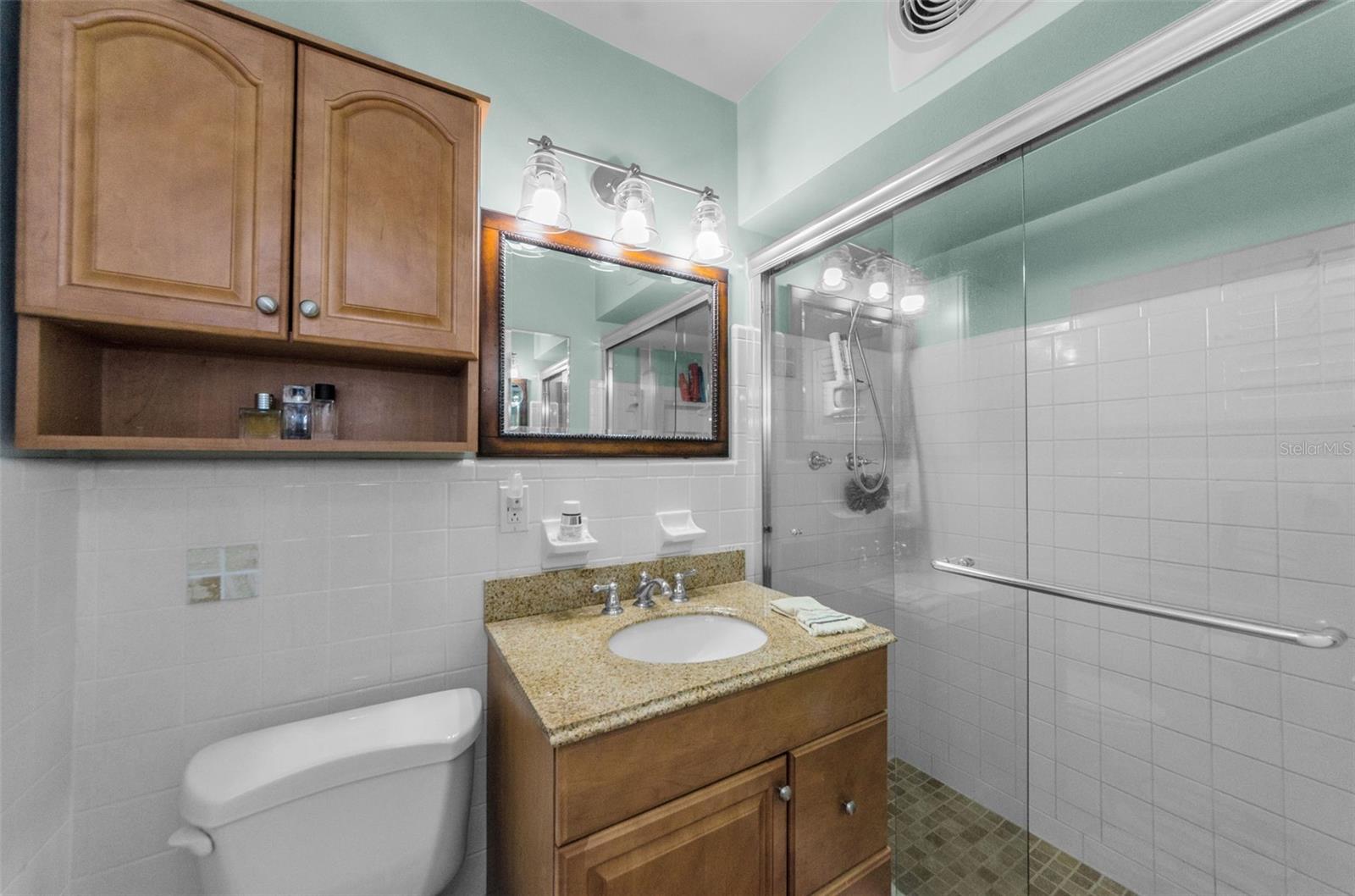 Image 21 of 39 For 201 78th Avenue N