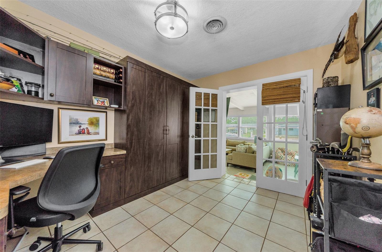 Image 22 of 39 For 201 78th Avenue N
