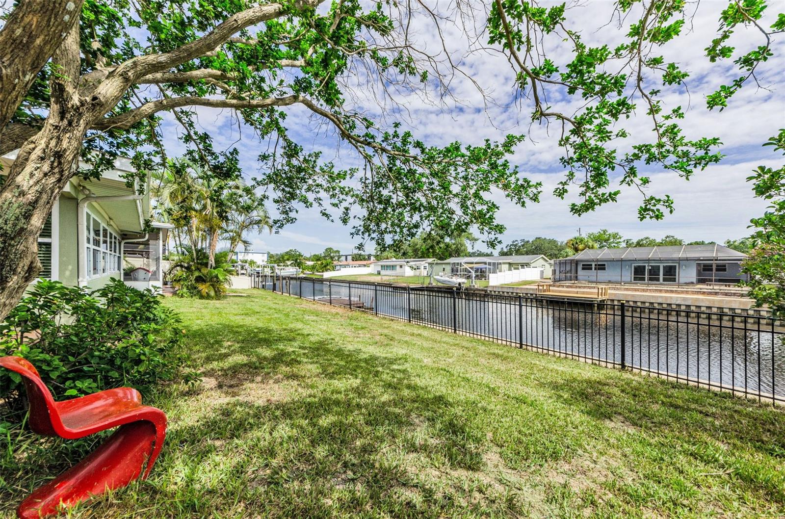 Image 31 of 39 For 201 78th Avenue N