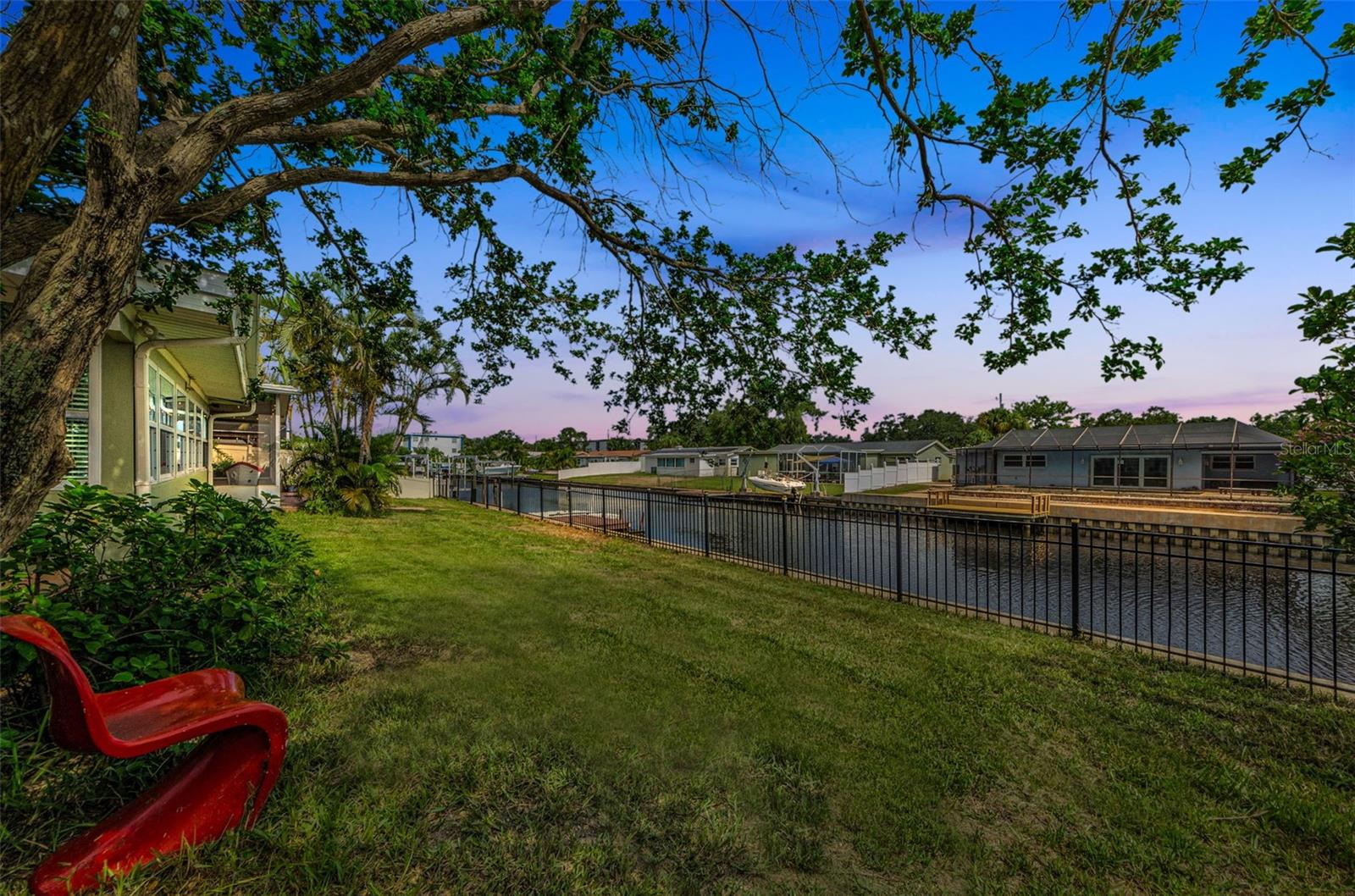 Image 32 of 39 For 201 78th Avenue N