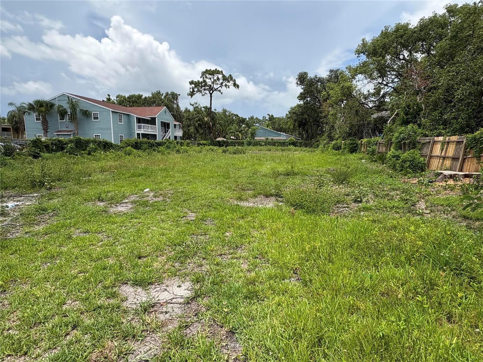 Image 3 of 4 For 3617 Idlewild Avenue