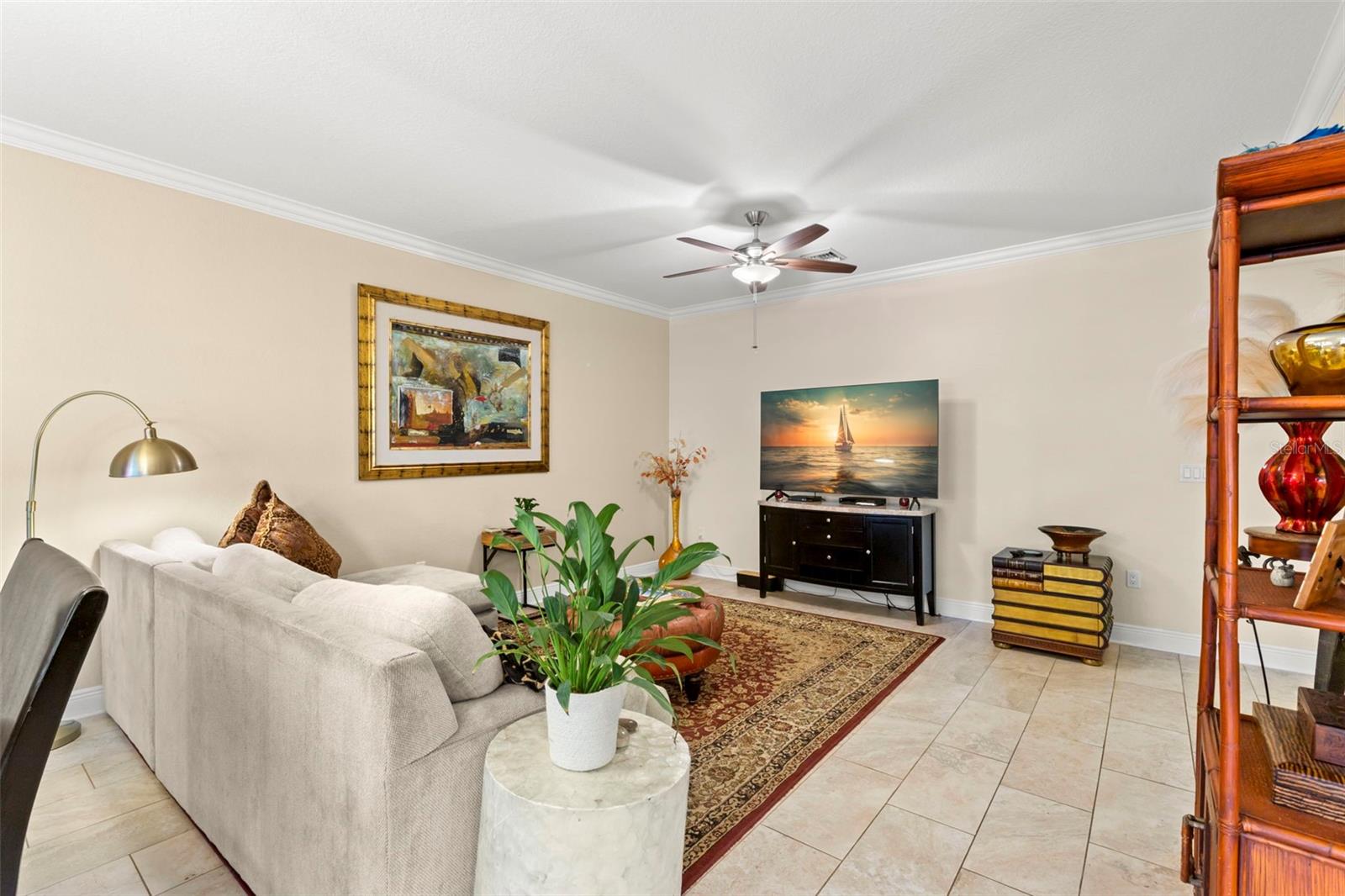 Image 5 of 40 For 829 Date Palm Lane
