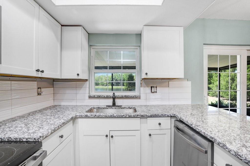 Image 11 of 26 For 10790 92nd Street