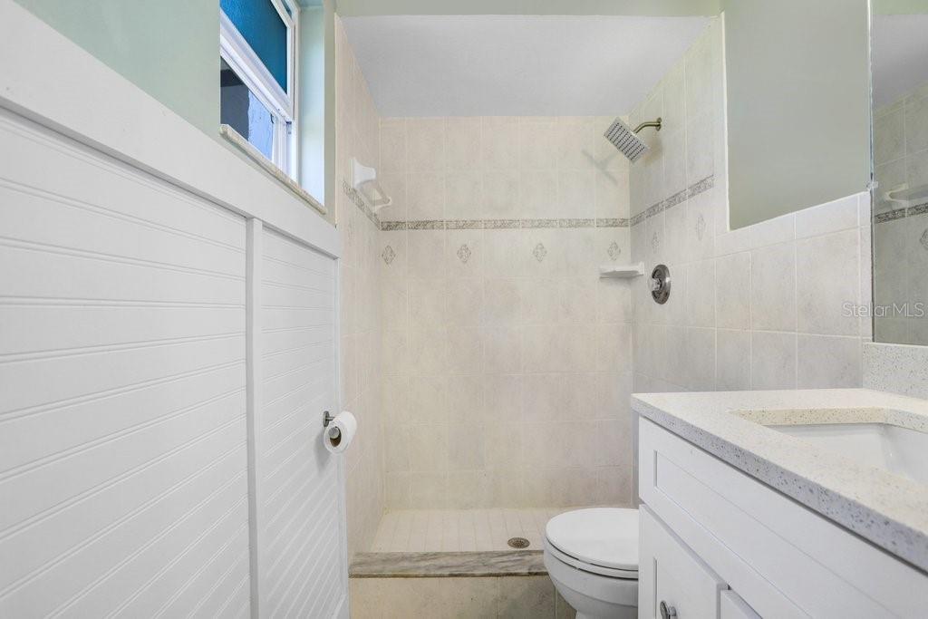 Image 17 of 26 For 10790 92nd Street