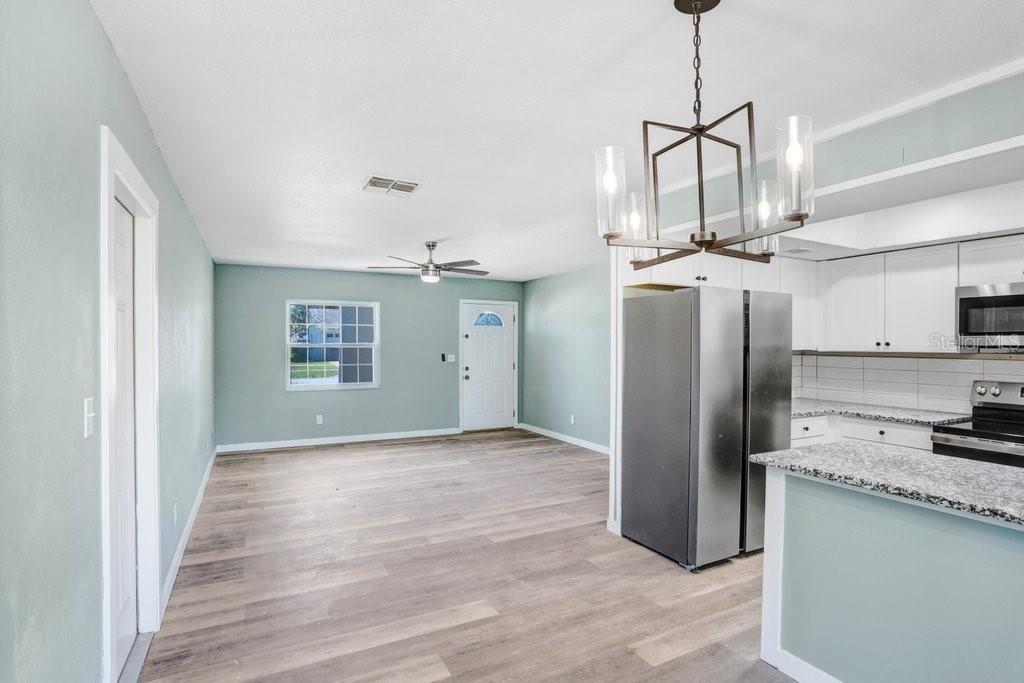 Image 6 of 26 For 10790 92nd Street