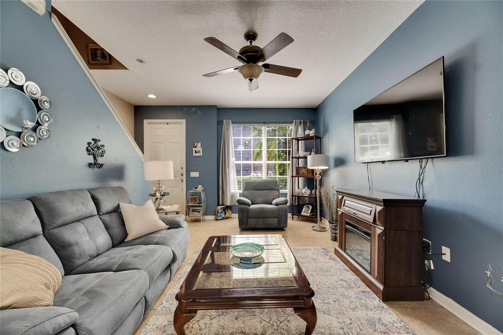 Image 9 of 57 For 13905 Abbey Lane