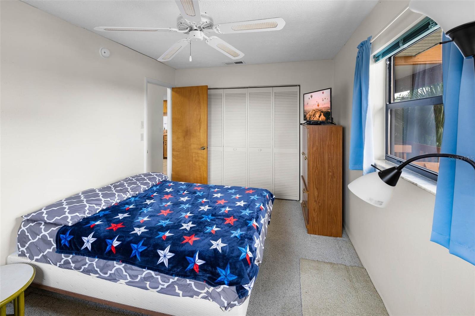 Image 20 of 40 For 4279 Newport Drive