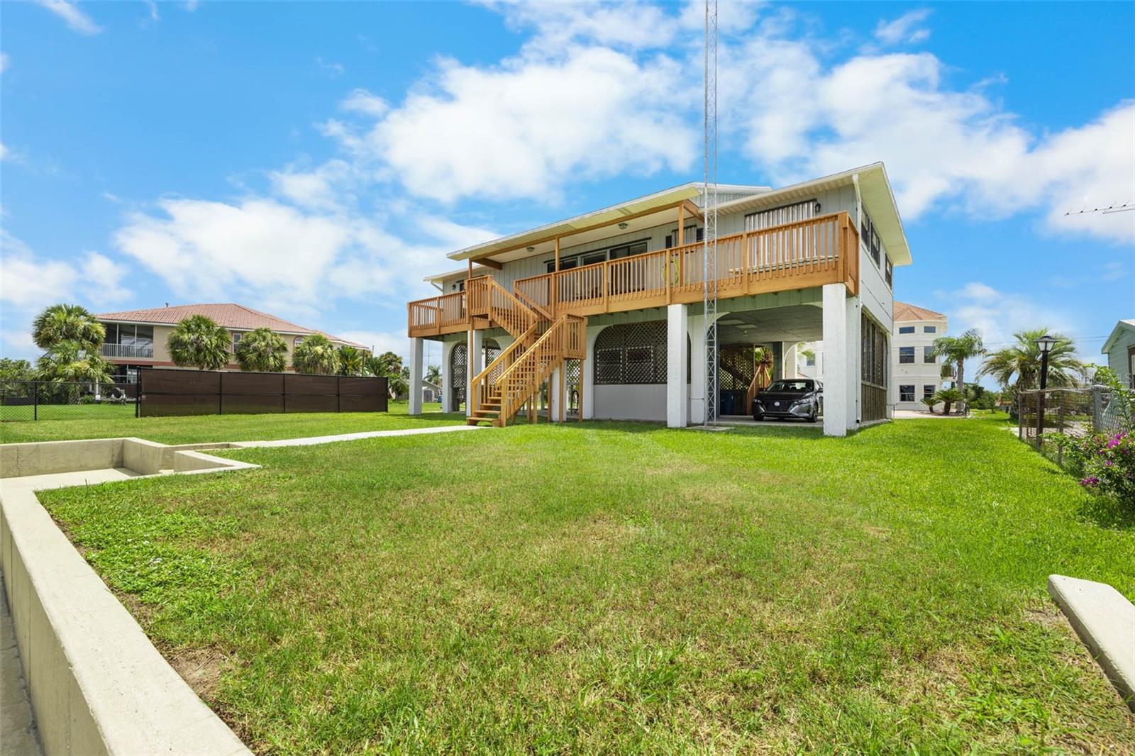 Image 30 of 40 For 4279 Newport Drive