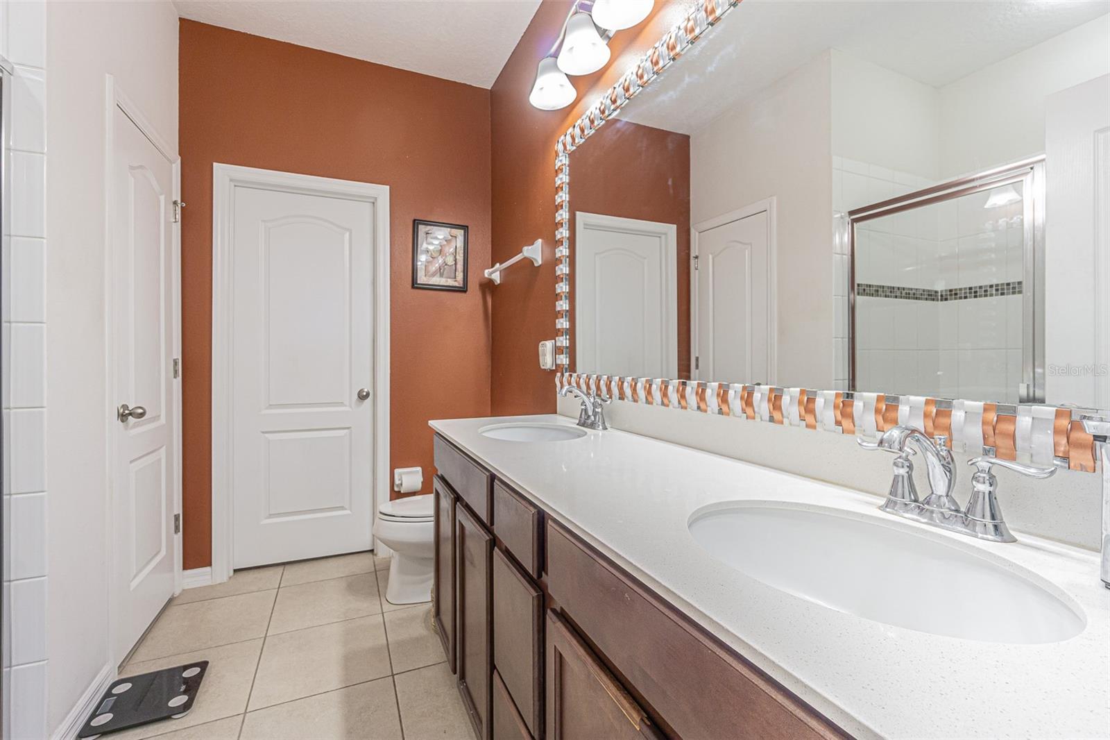 Image 22 of 44 For 10830 Verawood Drive