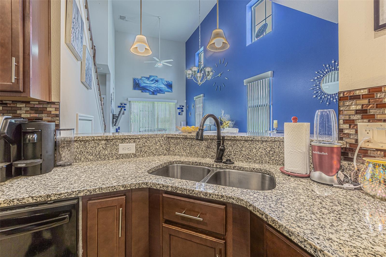 Image 7 of 44 For 10830 Verawood Drive