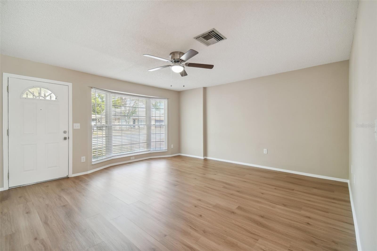 Image 10 of 37 For 11611 Bear Paw Lane