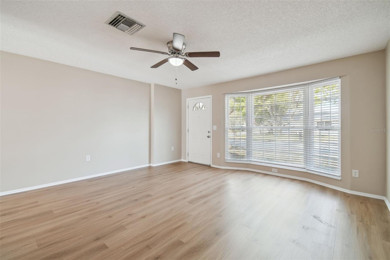 Image 11 of 37 For 11611 Bear Paw Lane