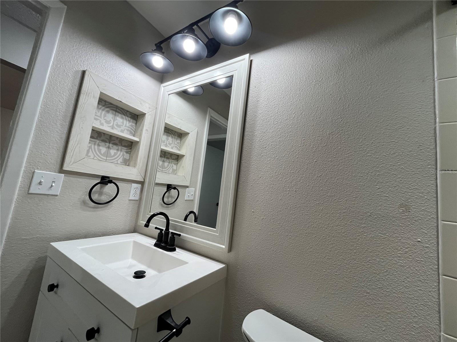 Image 13 of 30 For 12908 Leadwood Drive