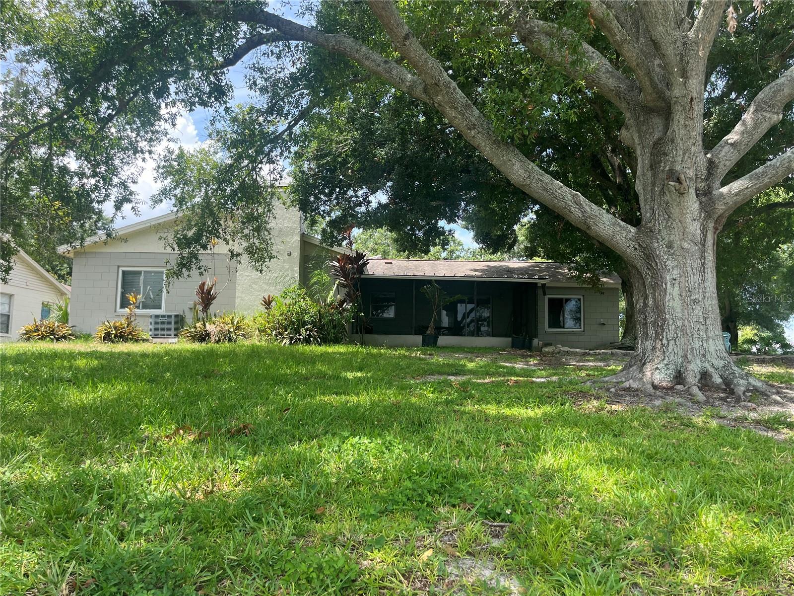 Image 4 of 30 For 12908 Leadwood Drive