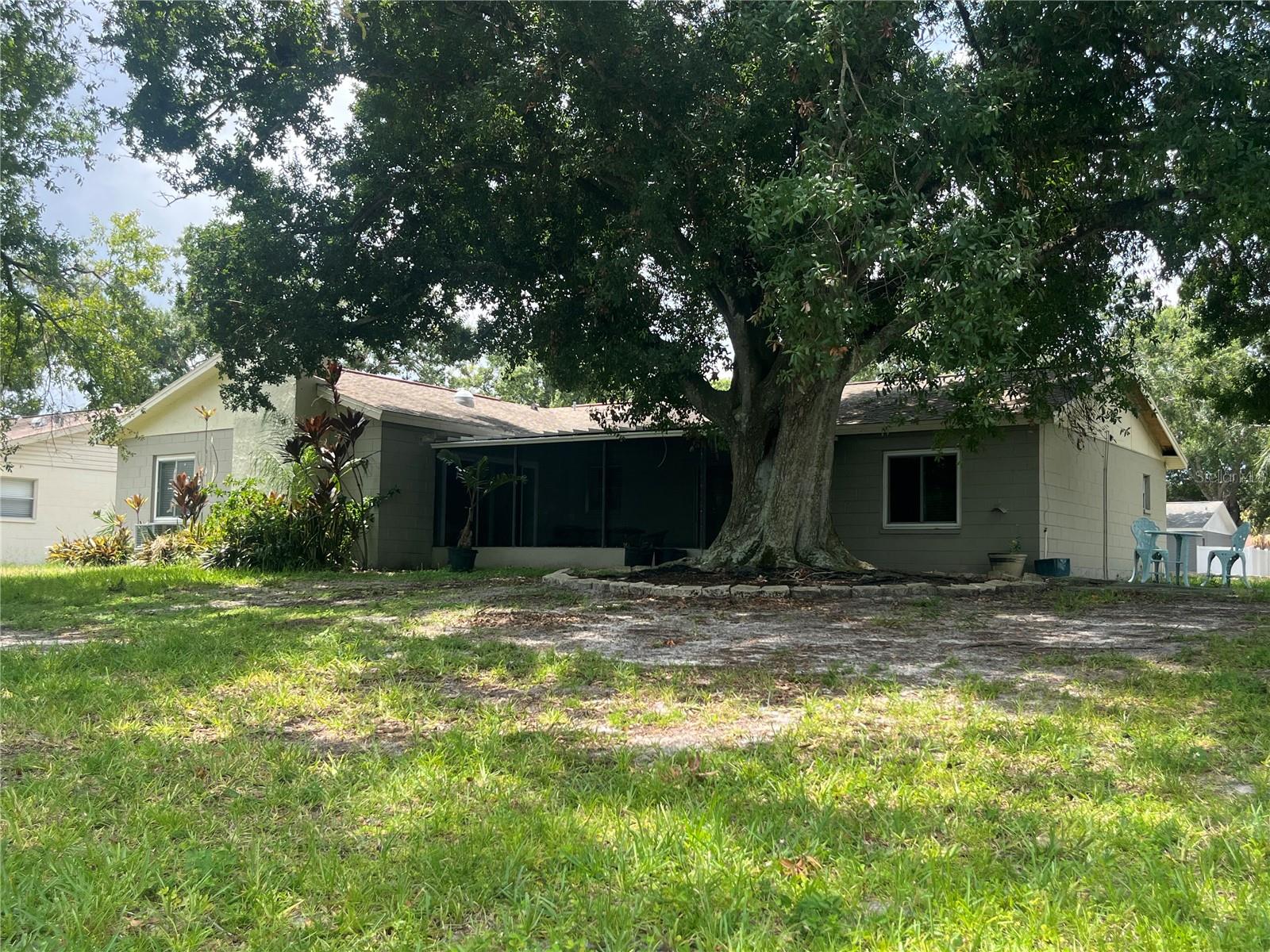 Image 5 of 30 For 12908 Leadwood Drive