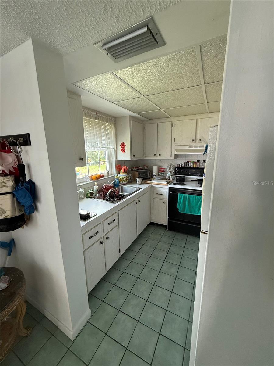 Image 5 of 12 For 102 47th Avenue Drive W 136