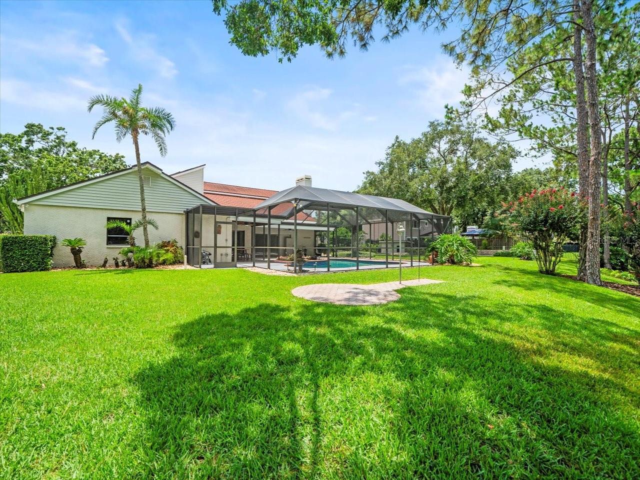 Image 3 of 39 For 4118 Carrollwood Village Drive