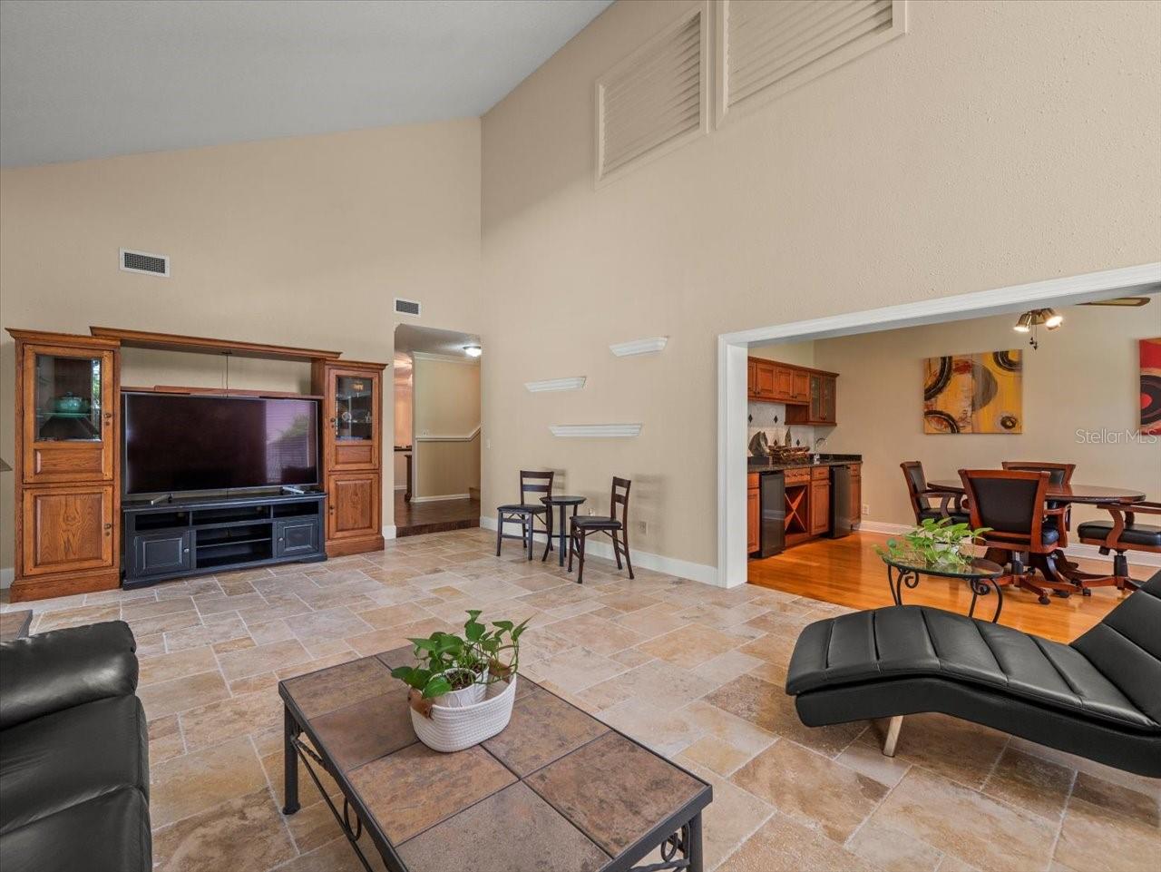 Image 8 of 39 For 4118 Carrollwood Village Drive