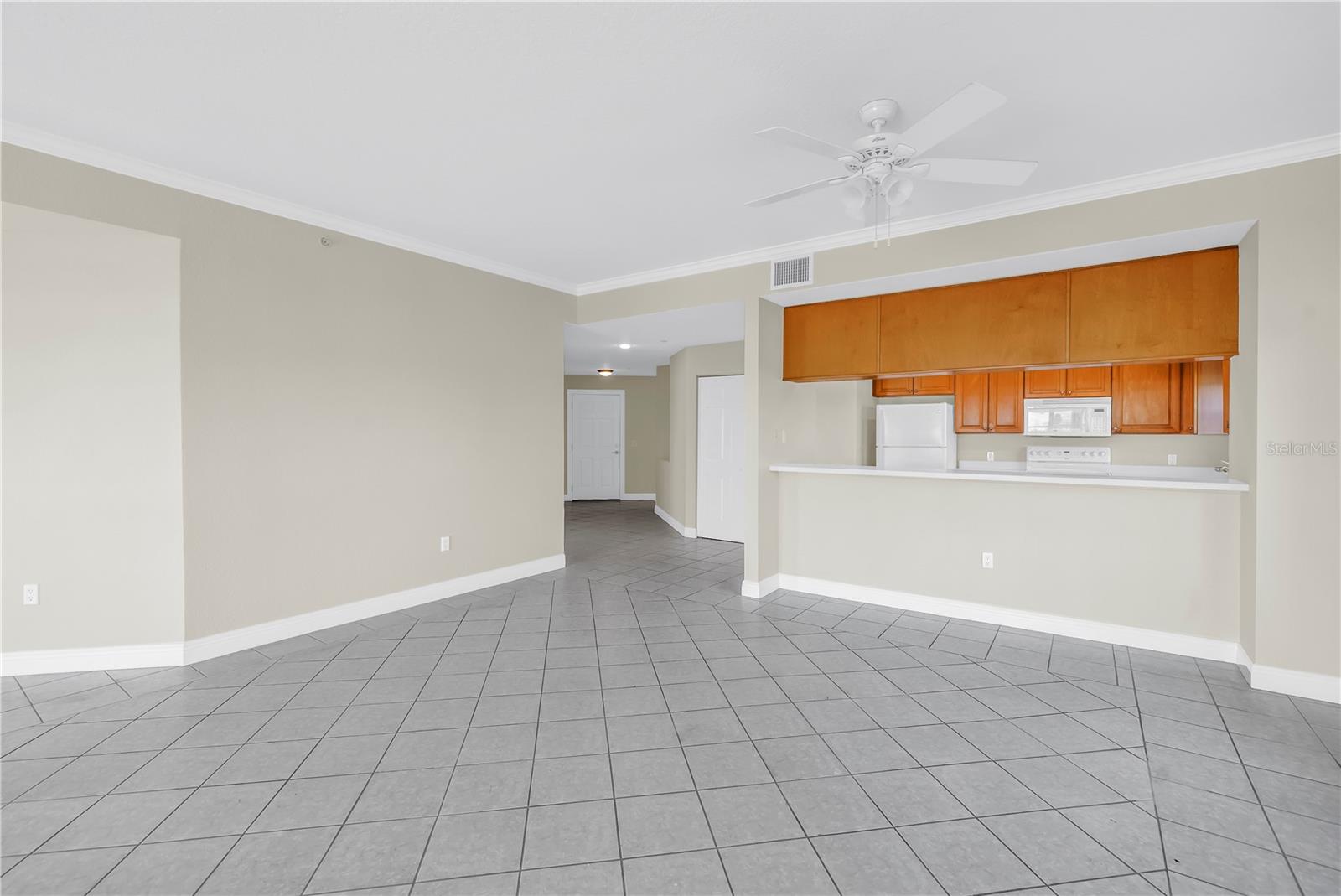 Image 10 of 63 For 423 150th Avenue 1501