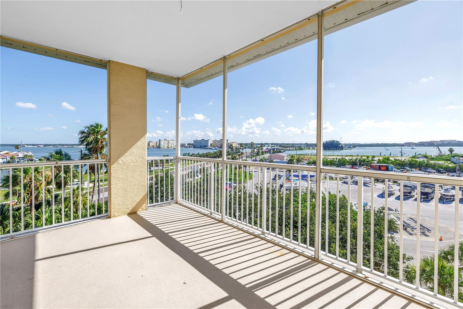 Image 15 of 63 For 423 150th Avenue 1501