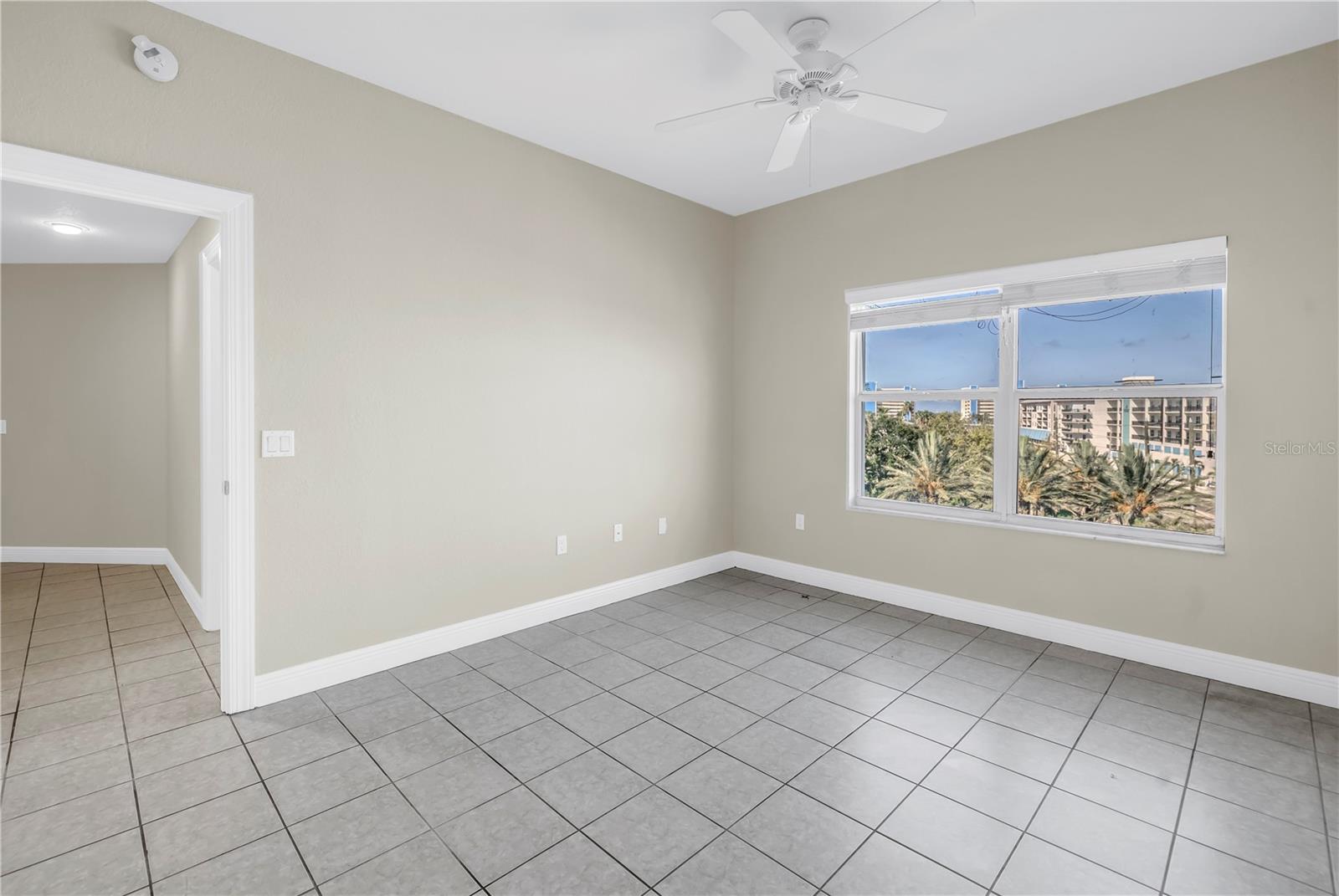 Image 26 of 63 For 423 150th Avenue 1501